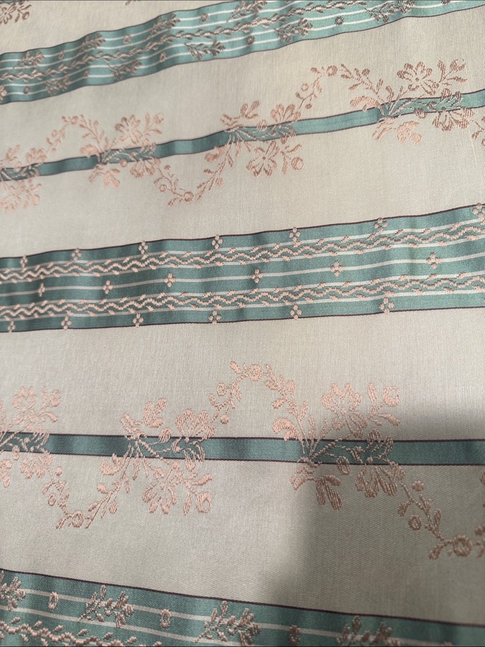 Classic Cream and Sage Giuseppe De Negri Fabric. 50”x 3 yards. - Picture 2 of 6